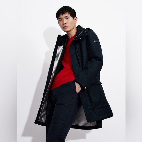 Armani Exchange CREW NECK SWEATER
CAD - Picture 4 of 11